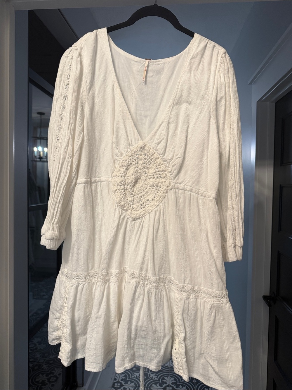 Free People White Textured V-Neck Mini Dress Never Worn